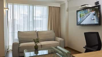 Junior Suite | Living area