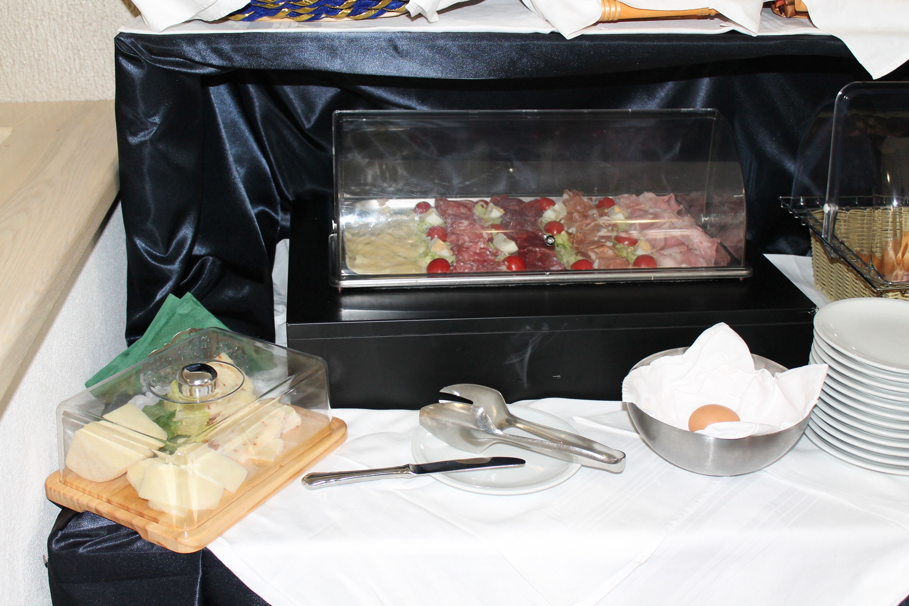 Colazione a buffet inclusa, servita tutte le mattine 