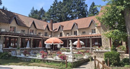 Hostellerie Du Lys - Hôtel & Restaurant