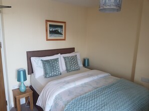 The Cribber | Individually decorated, individually furnished, desk, iron/ironing board - Trelinda Hotel (Newquay)