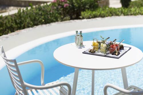 Suite, piscina privada, vistes al mar (Mediterranean) | Zona de menjador de l'habitació
