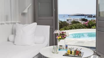 Svit - privat pool - havsutsikt (Mediterranean) | Matservice pÄ rummet