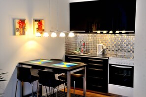 บริการอาหารในห้องพัก