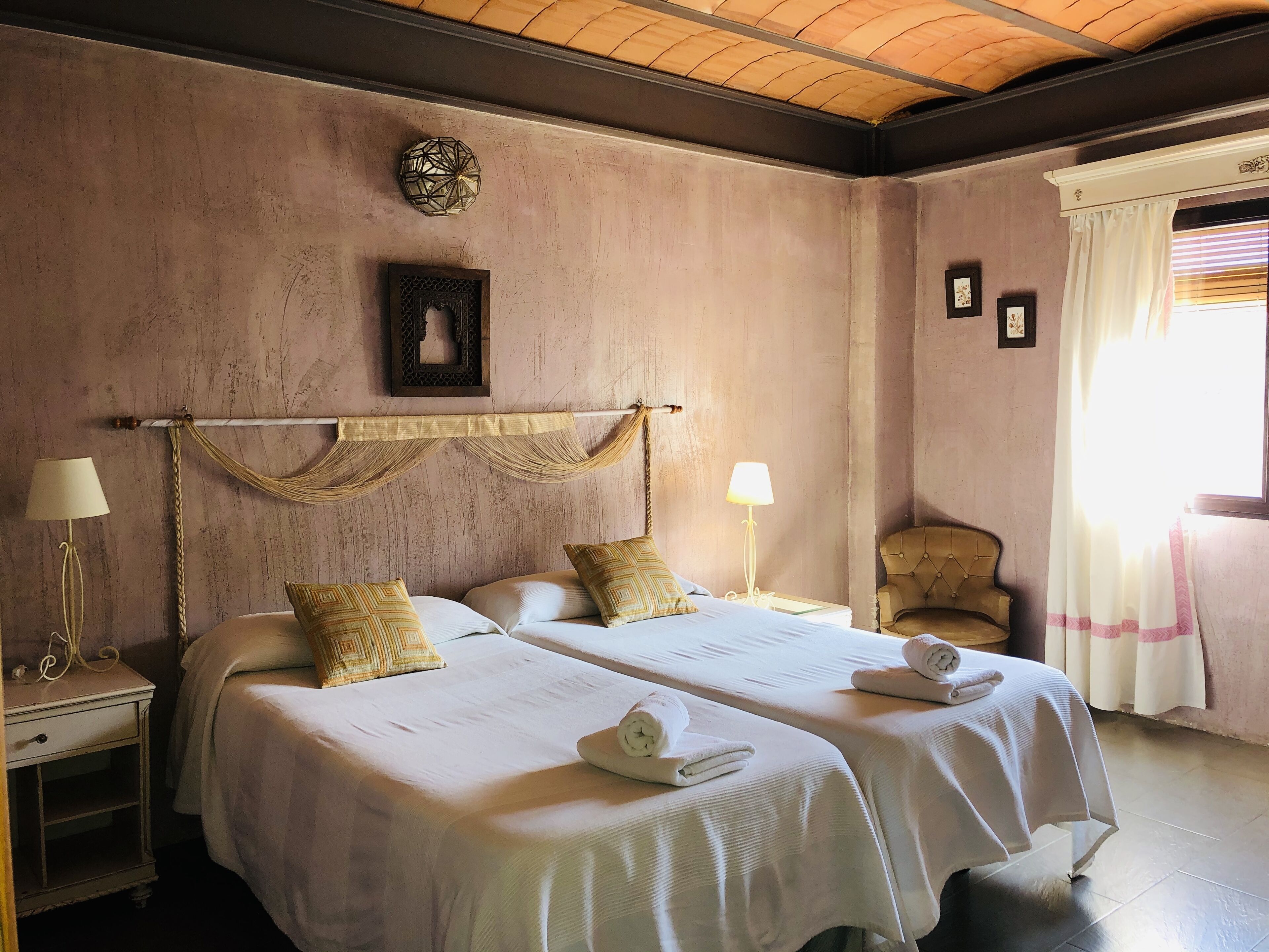 Dobbeltværelse | Senge med madrasser af memory foam, gratis Wi-Fi, sengetøj