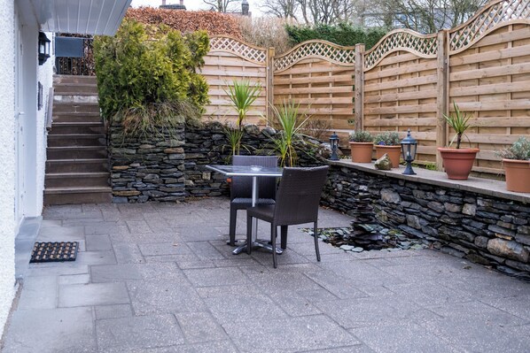 Retreat Suite with Stunning Spa Bathroom | Terraza o patio