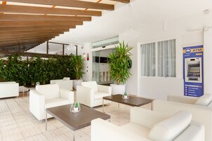 Entrada de la propiedad