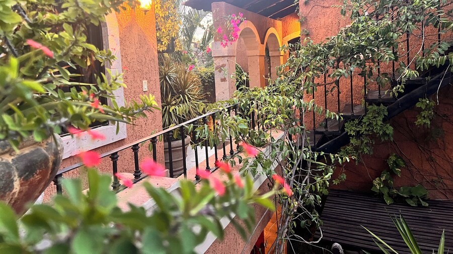 Posada del Cortes Hotel