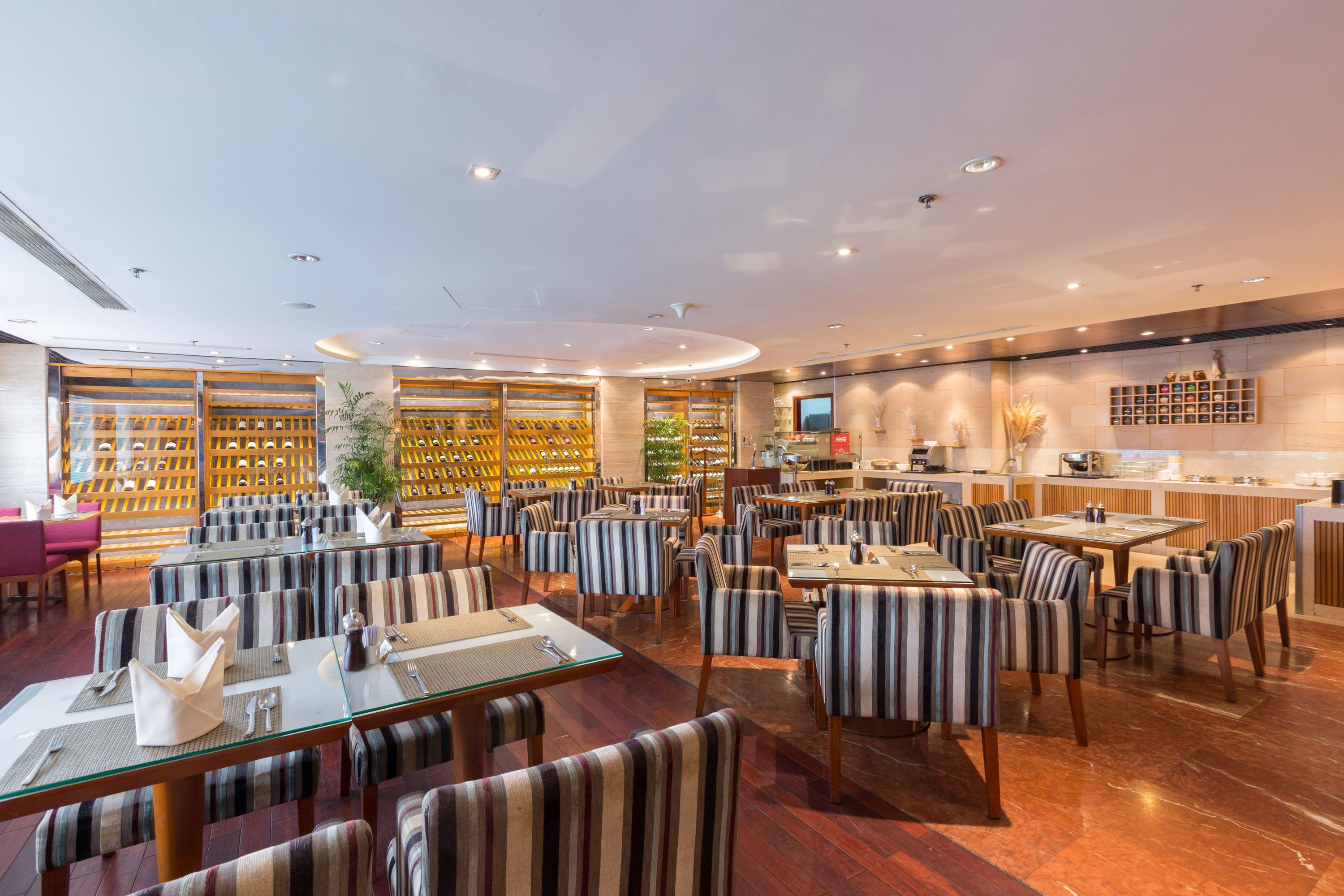 breakfast, lunch and dinner served