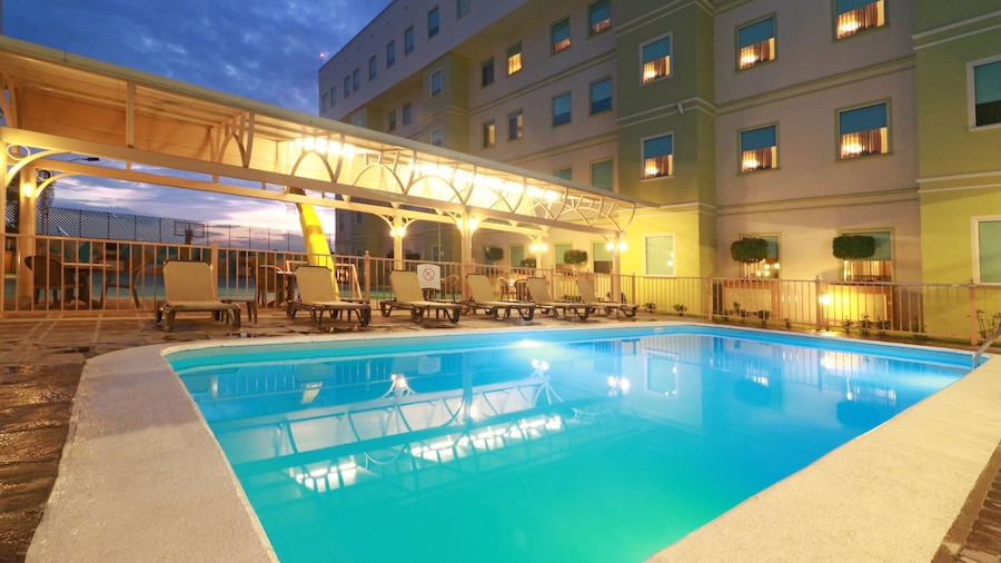 Staybridge Suites Queretaro by IHG