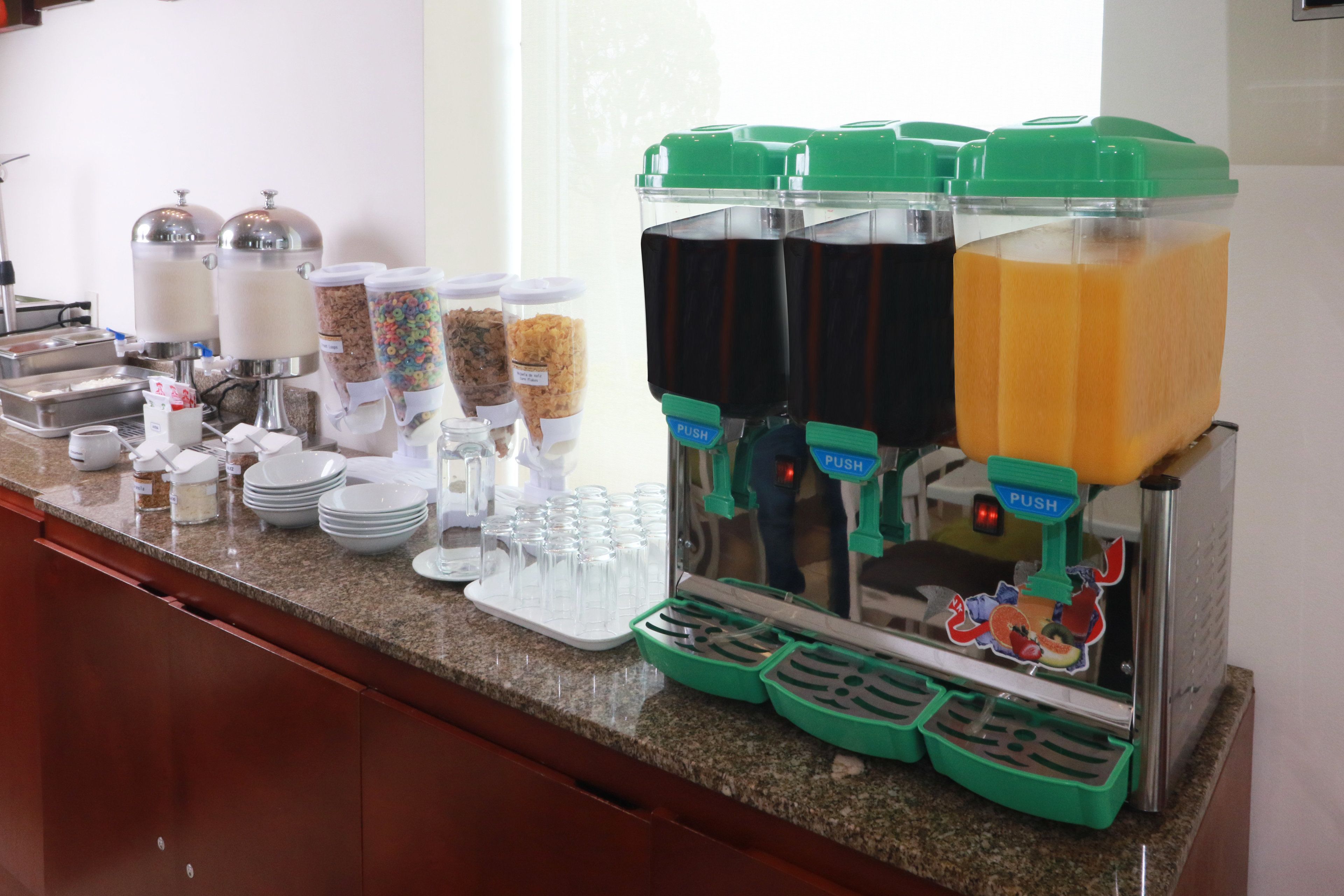 free buffet breakfast