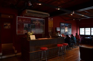 Bar (in der Unterkunft)