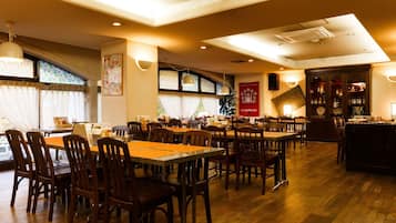 Breakfast and dinner served, Japanese cuisine