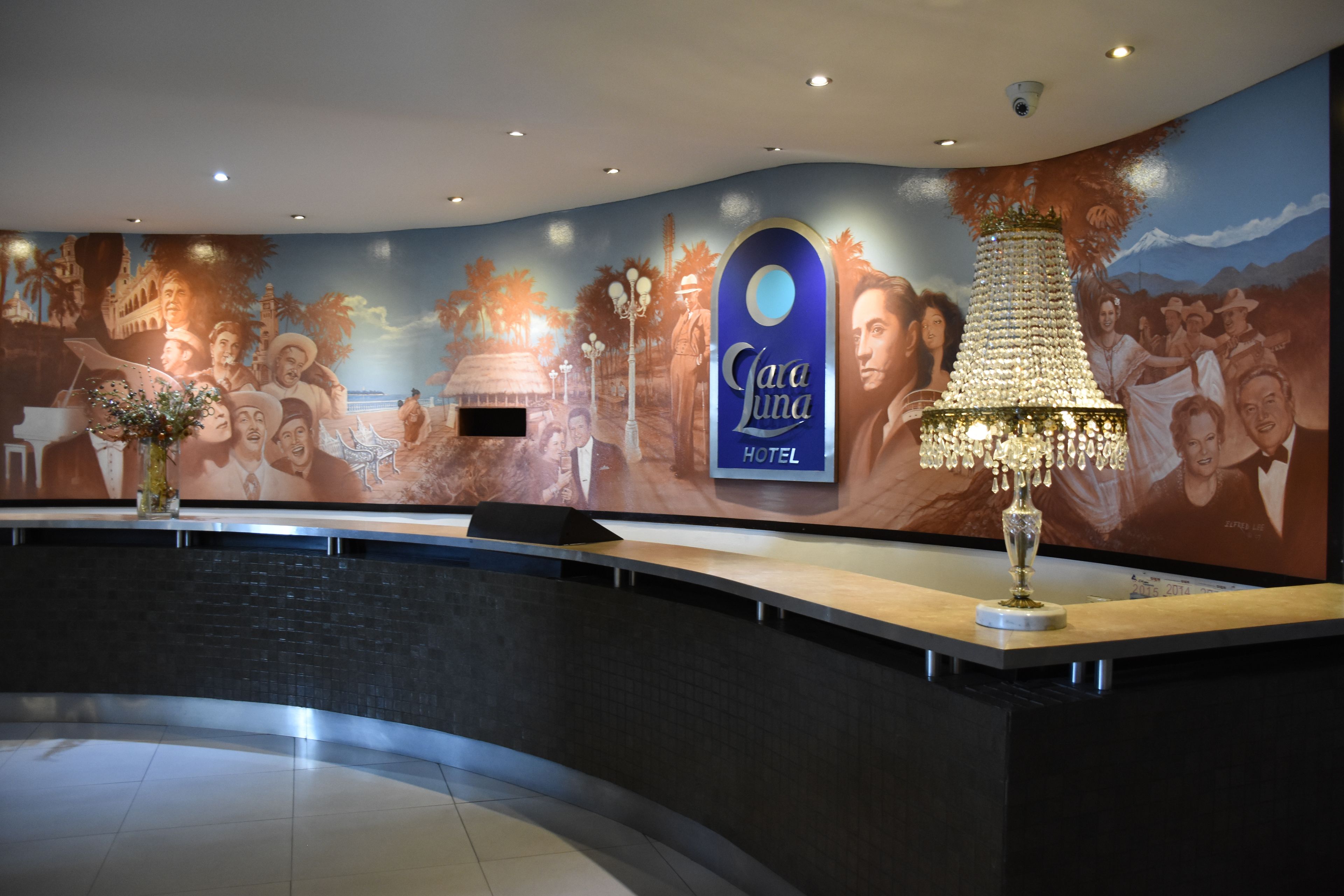 Check-in/check-out kiosk