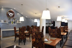 Daily cooked-to-order breakfast (MXN 125 per person) - Hotel Clara Luna (Xalapa)