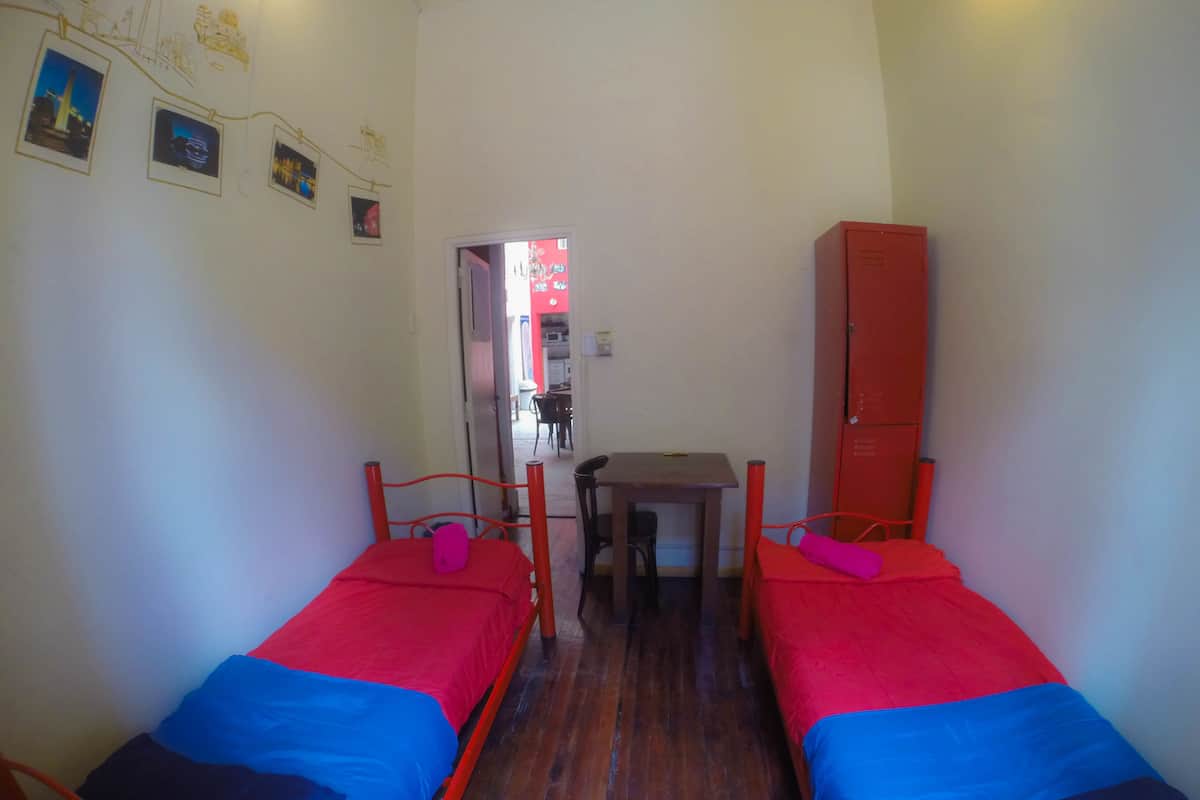 Bureau, Wi-Fi gratuit