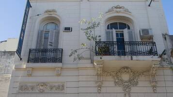 Entrada de la propiedad