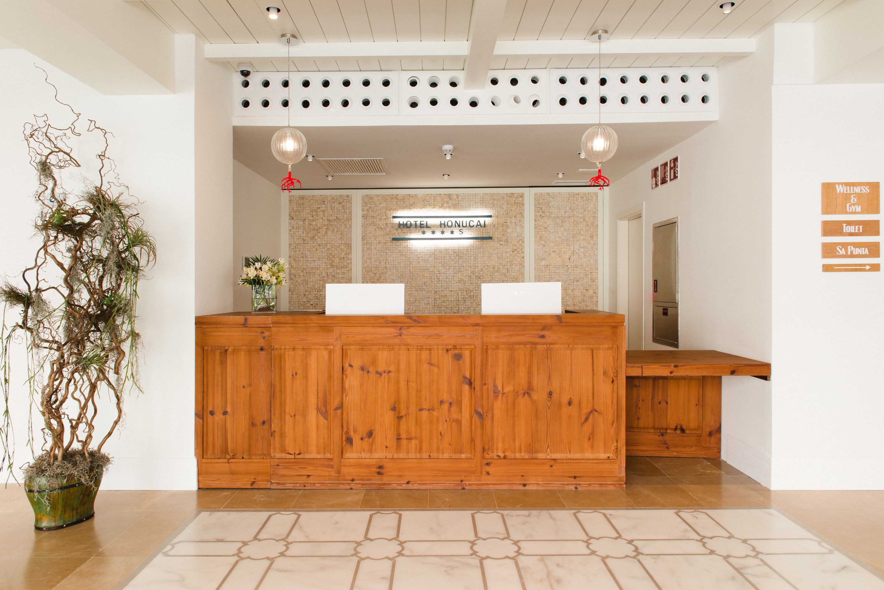 check-in/check-out kiosk