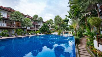 2 outdoor pools, pool umbrellas, sun loungers