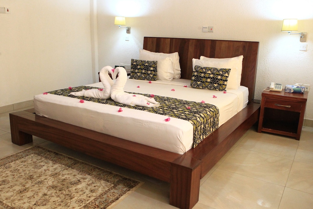 Coconut Grove Beach Resort by null