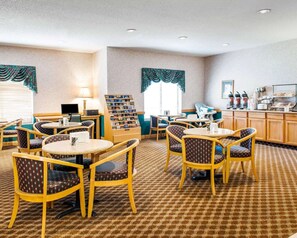 Petit déjeuner buffet compris tous les jours