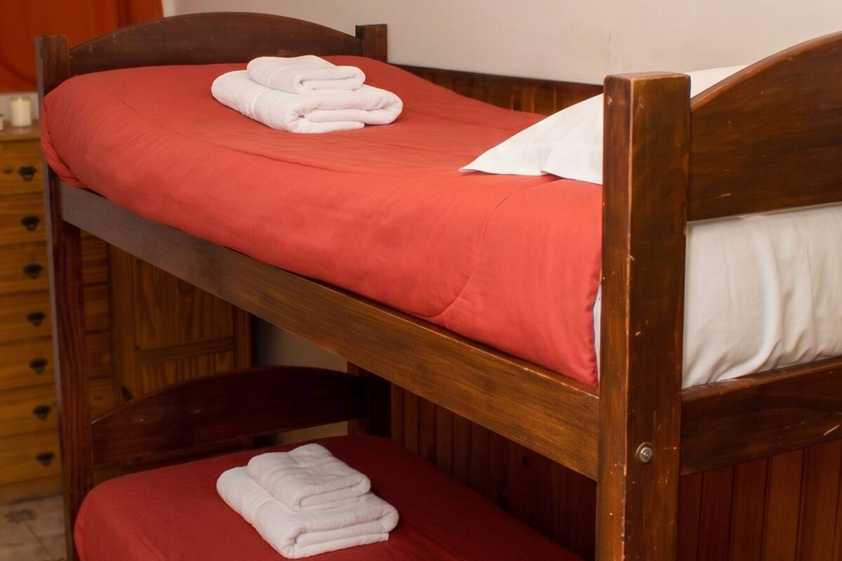 Twin Room, Shared Bathroom | Desk, WiFi (free), individually decorated, individually furnished