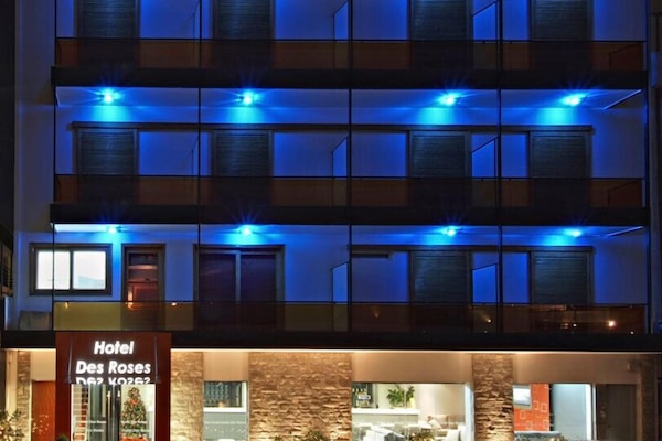 Façade de l’hébergement - soirée/nuit