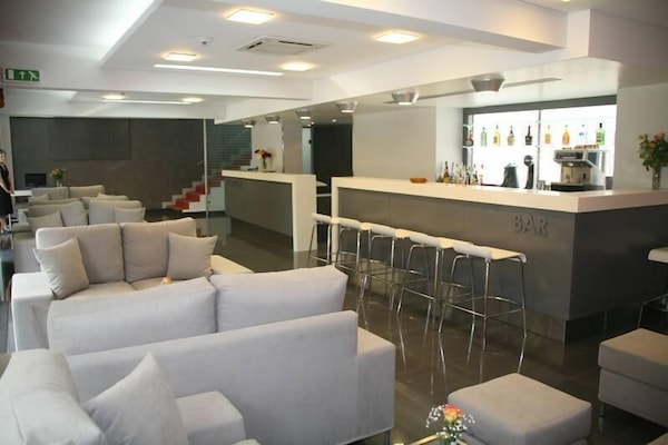 Coin salon dans le hall