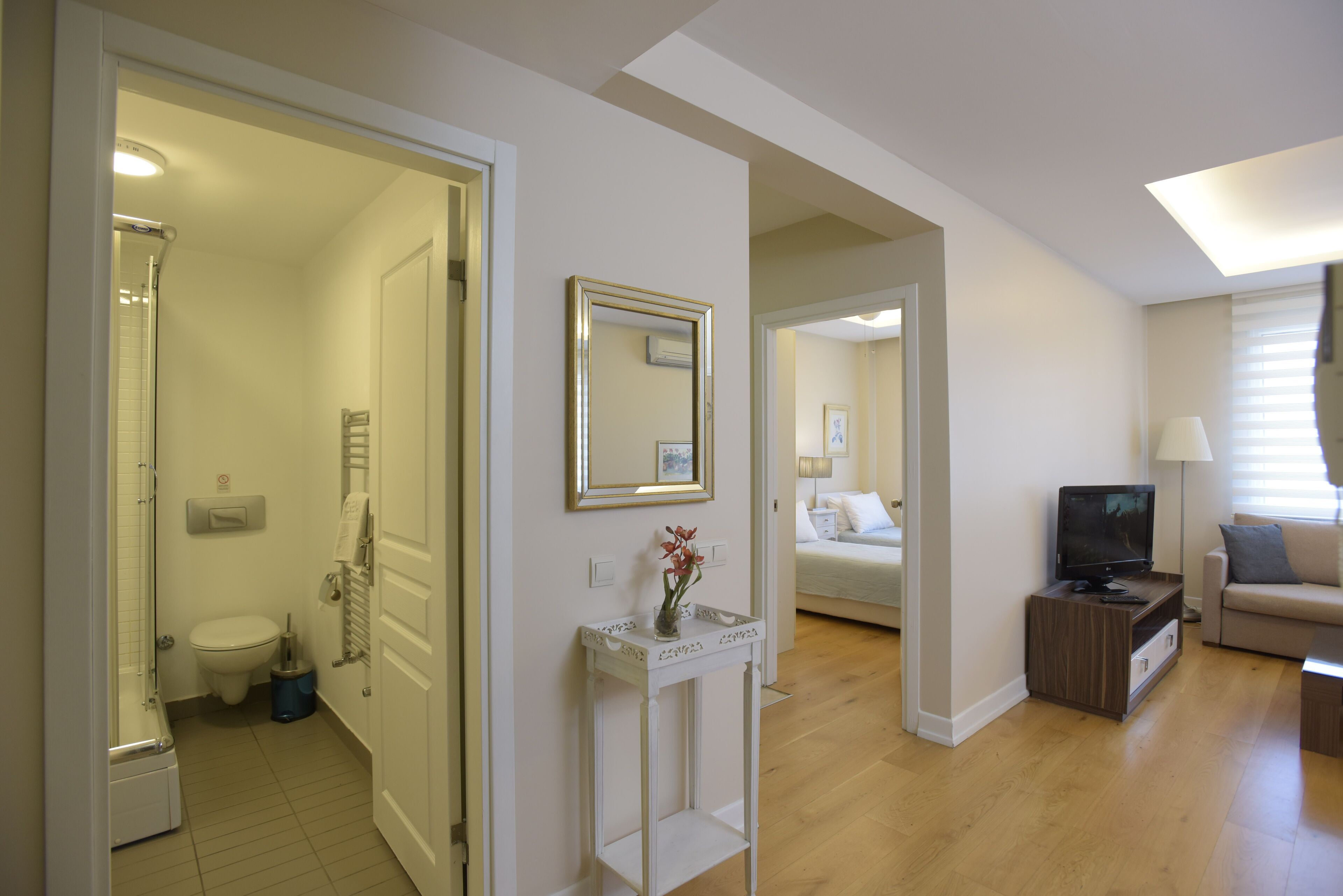 Suite, 2 Bedrooms | Premium bedding, in-room safe, desk, laptop workspace