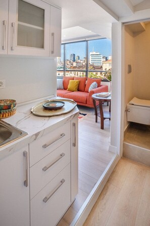 Appartement Duplex Ville, 2 chambres, vue ville | Literie de qualité supérieure, coffres-forts dans les chambres, bureau