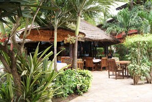 Garden view - Napoleon Lagune (Lomé)