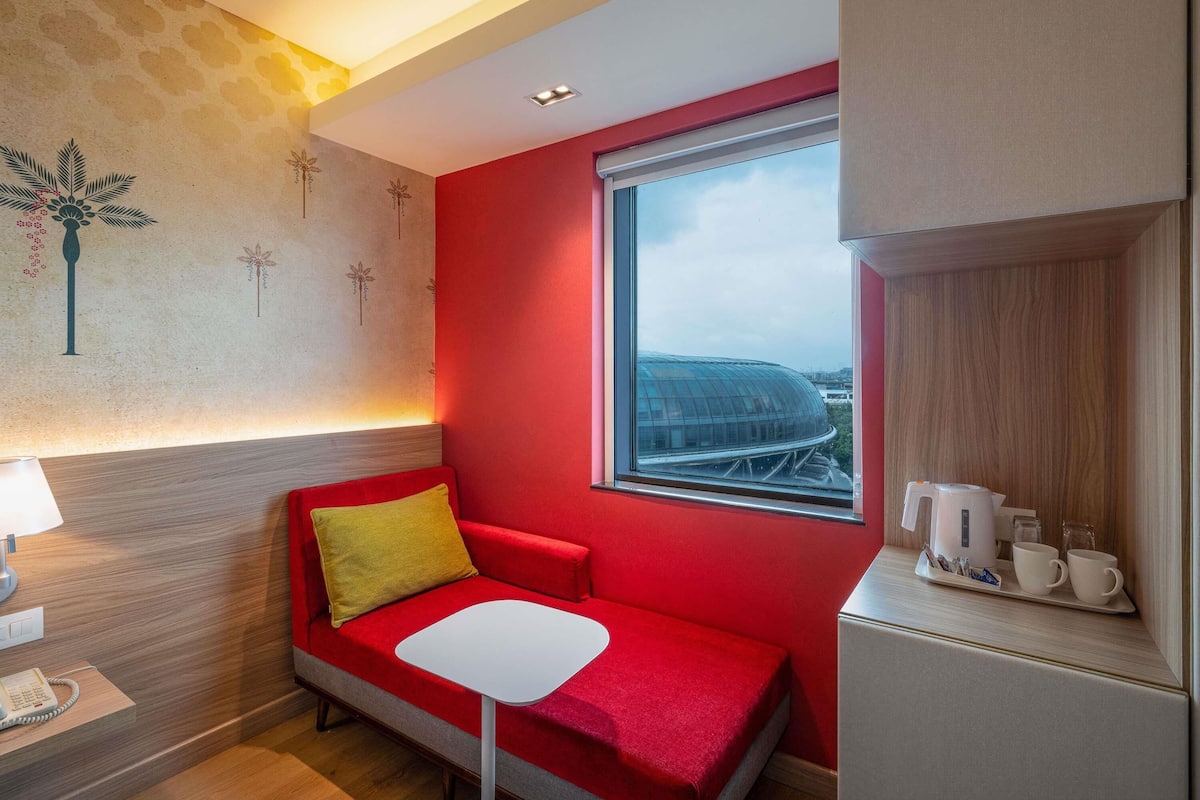 In-room safe, desk, blackout curtains, soundproofing