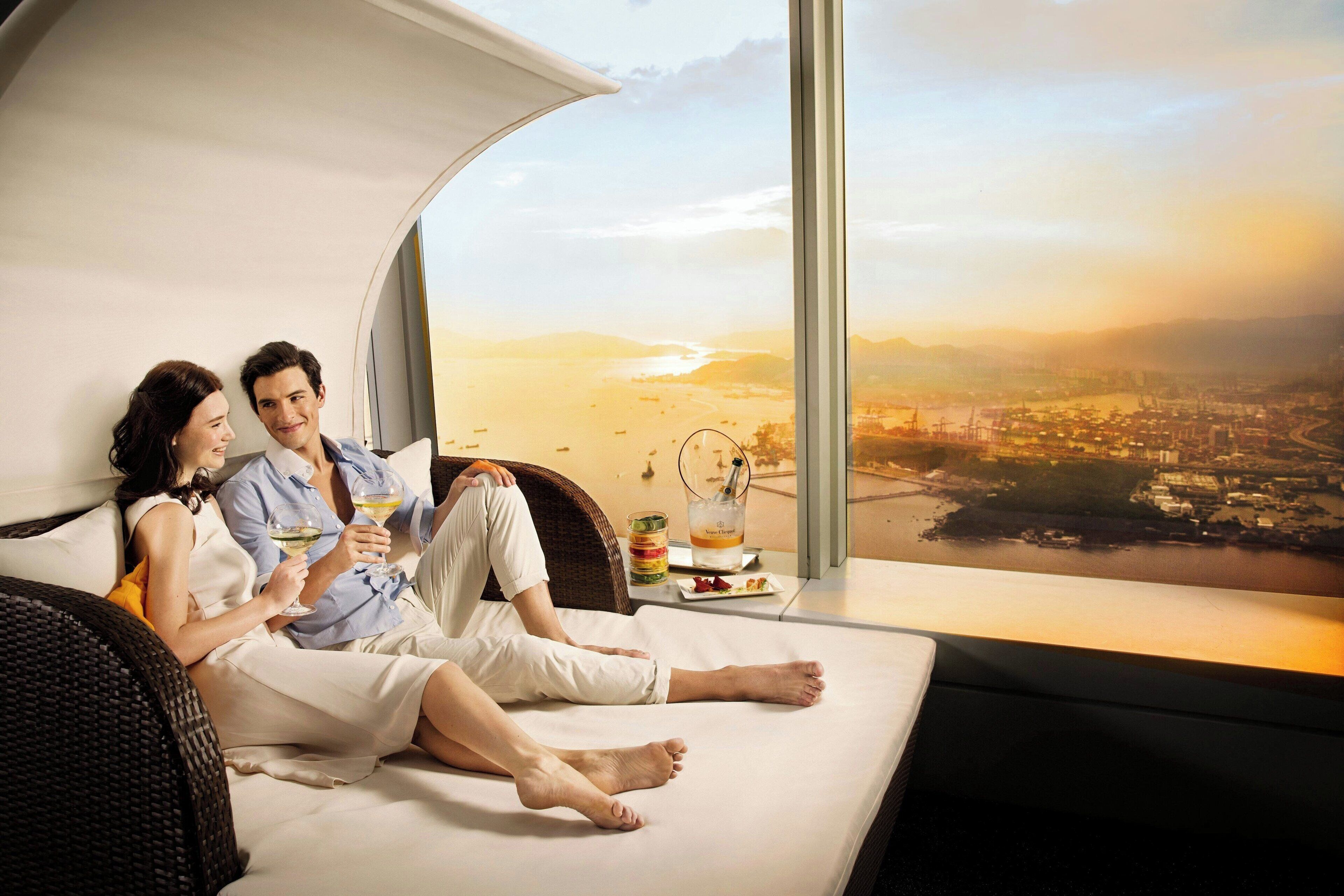 Photo - The Ritz-Carlton, Hong Kong