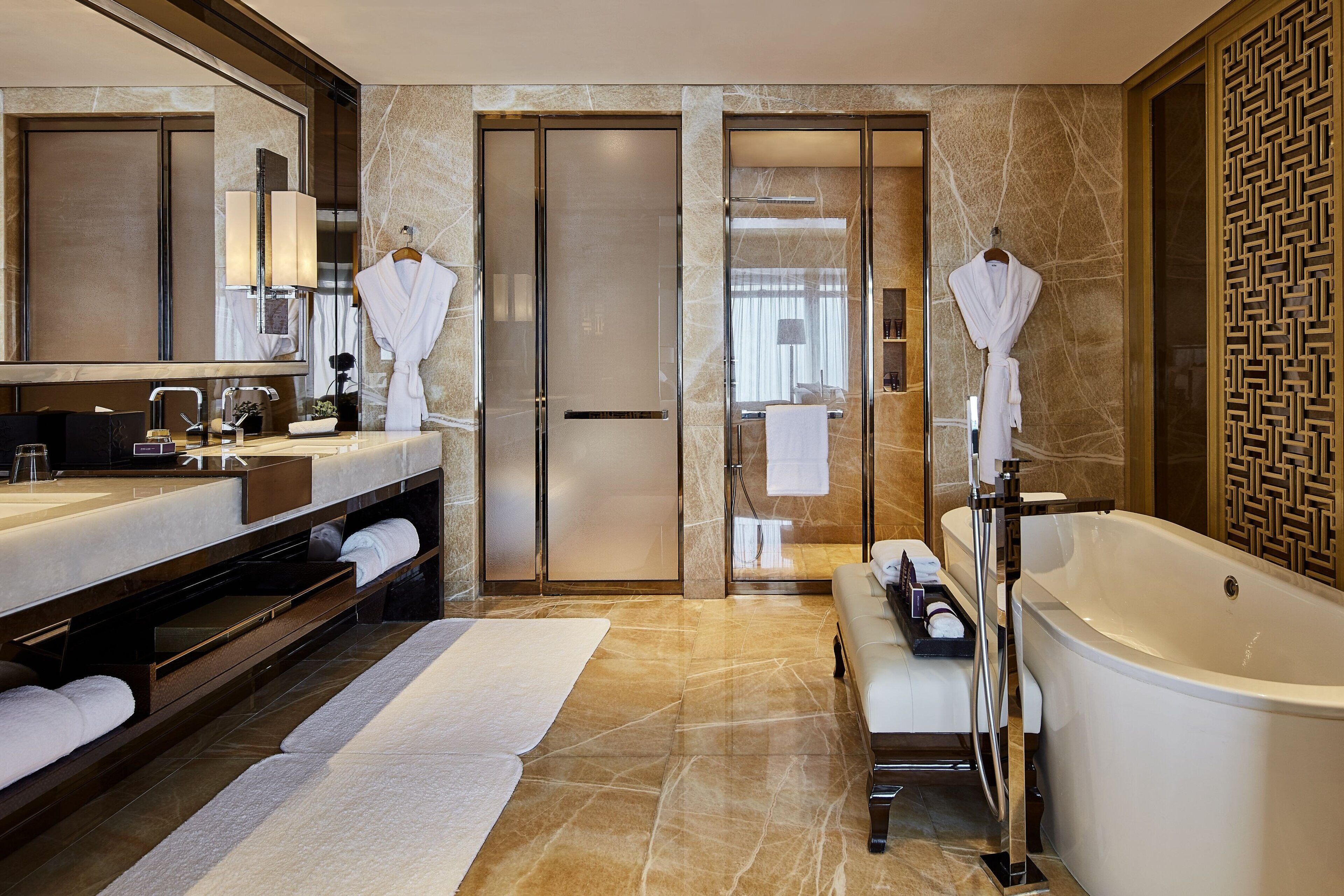 Photo - The Ritz-Carlton, Hong Kong
