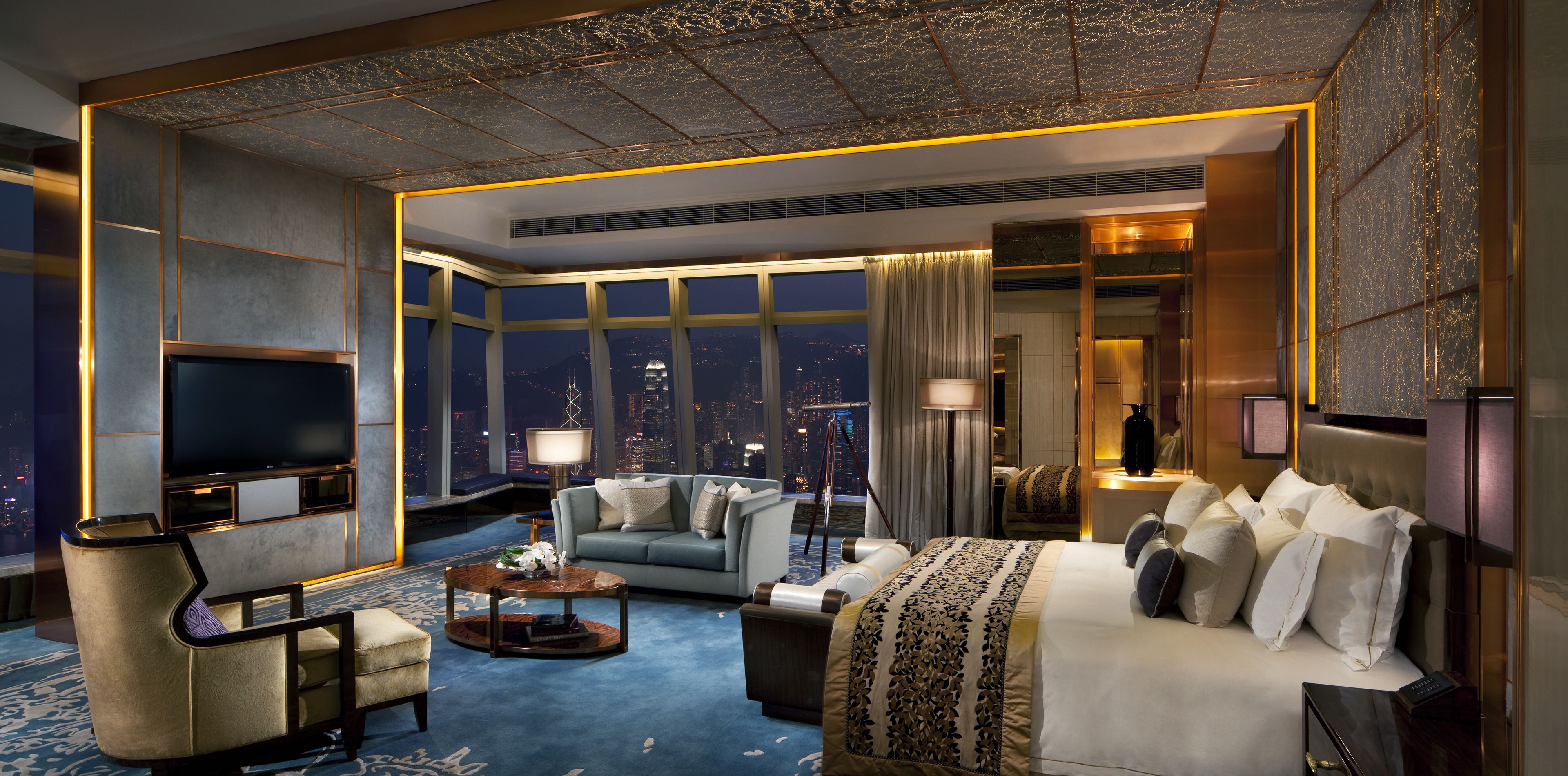 Photo - The Ritz-Carlton, Hong Kong