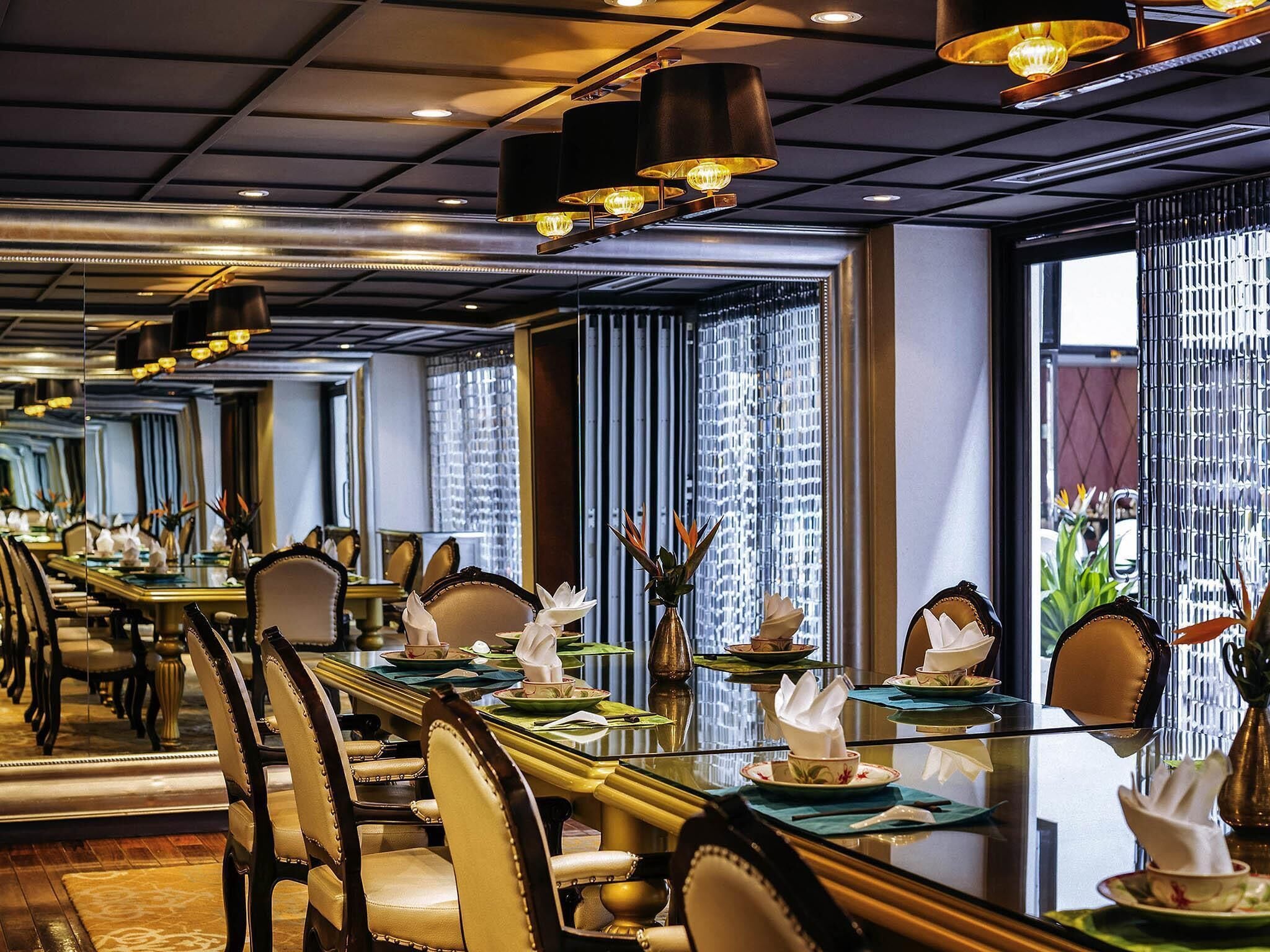 2 Restaurants, Frühstück, Mittagessen, Abendessen, internationale Küche