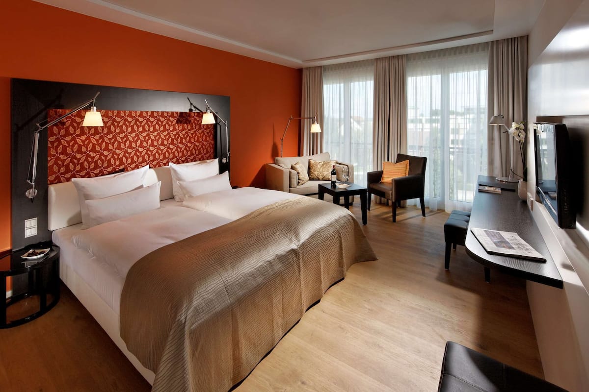 In-room business centre