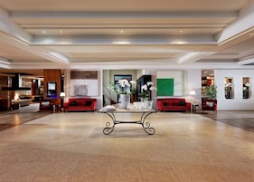 Sala de estar en el lobby