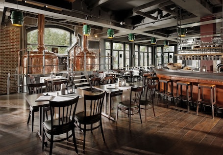 2 restaurants, breakfast, lunch, dinner served; local cuisine