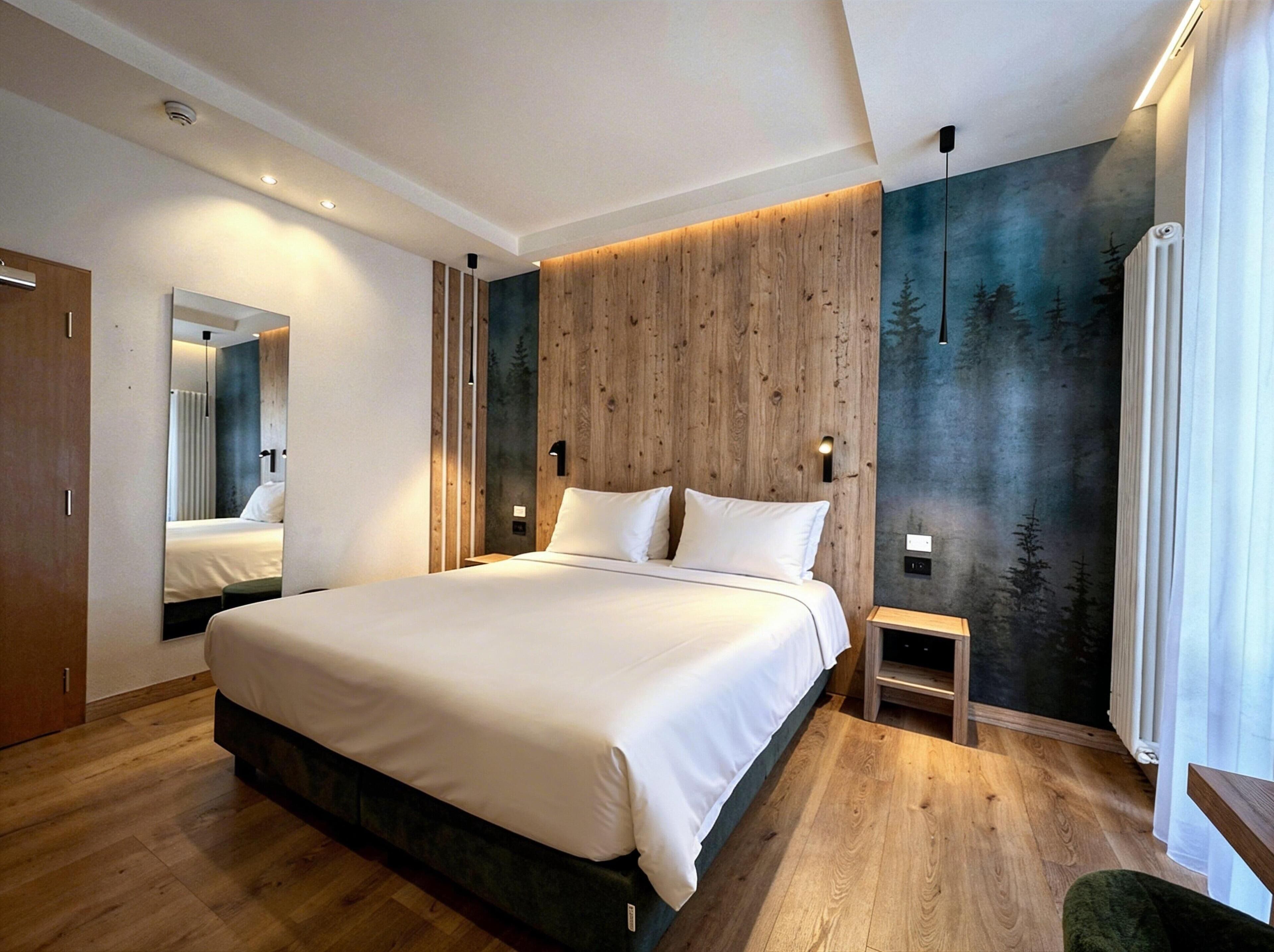 Standard Room, 1 Queen Bed, Balcony, Mountain View | In-room safe, desk, free WiFi, bed sheets