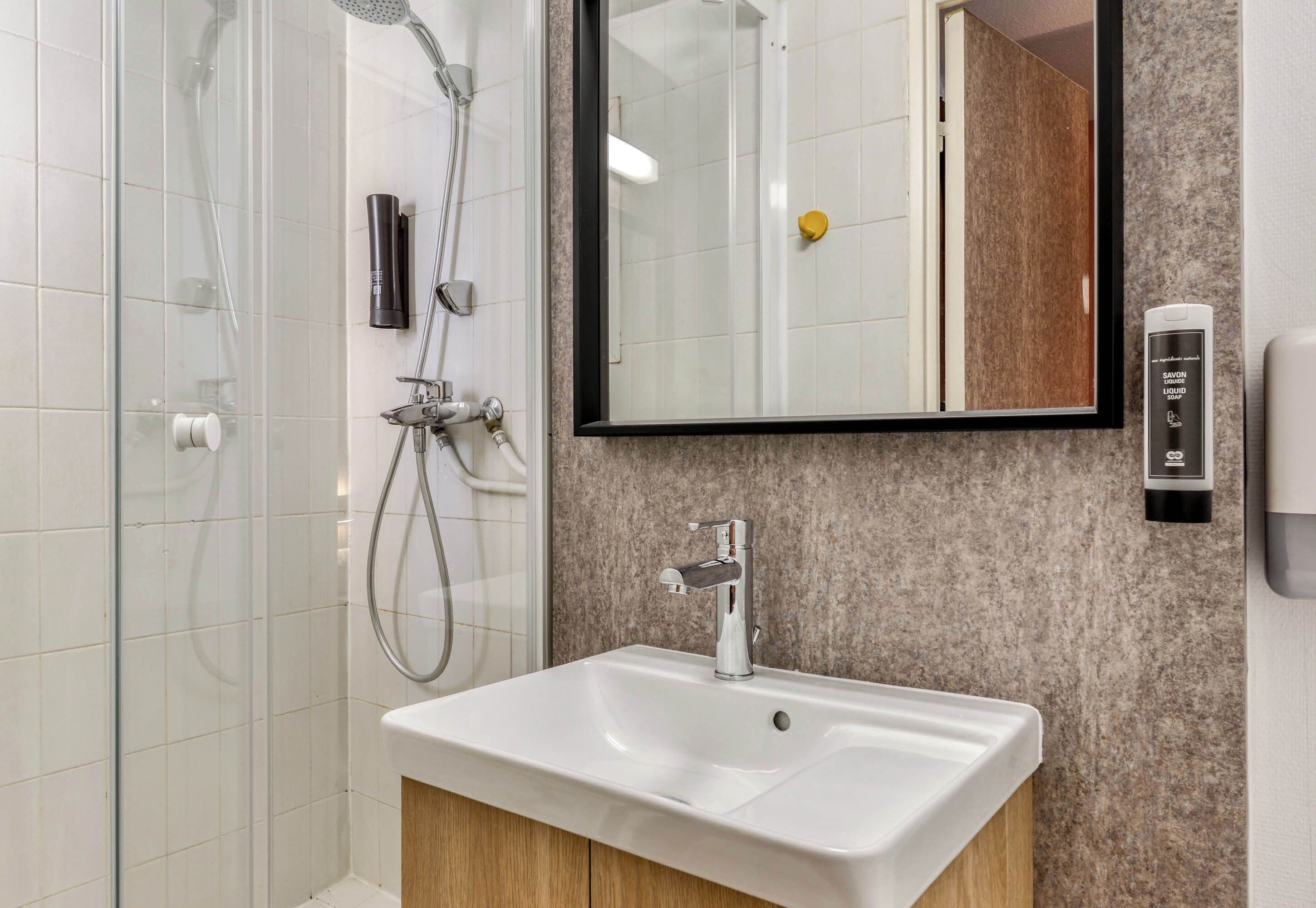 Photo - B&B HOTEL Sète Centre Gare