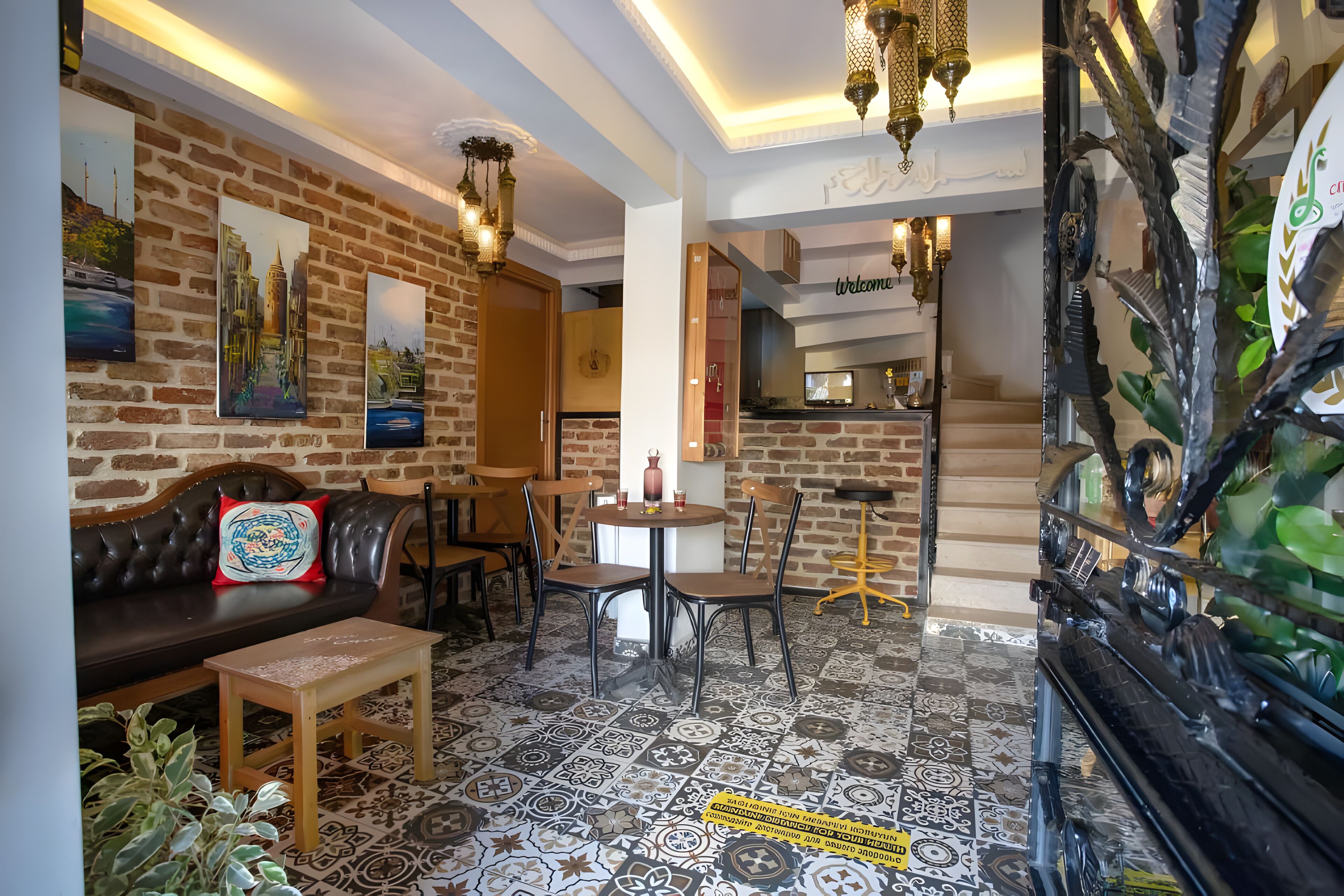 Free daily full breakfast