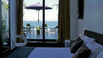 Bahia Suite | Premium bedding, pillowtop beds, minibar, in-room safe