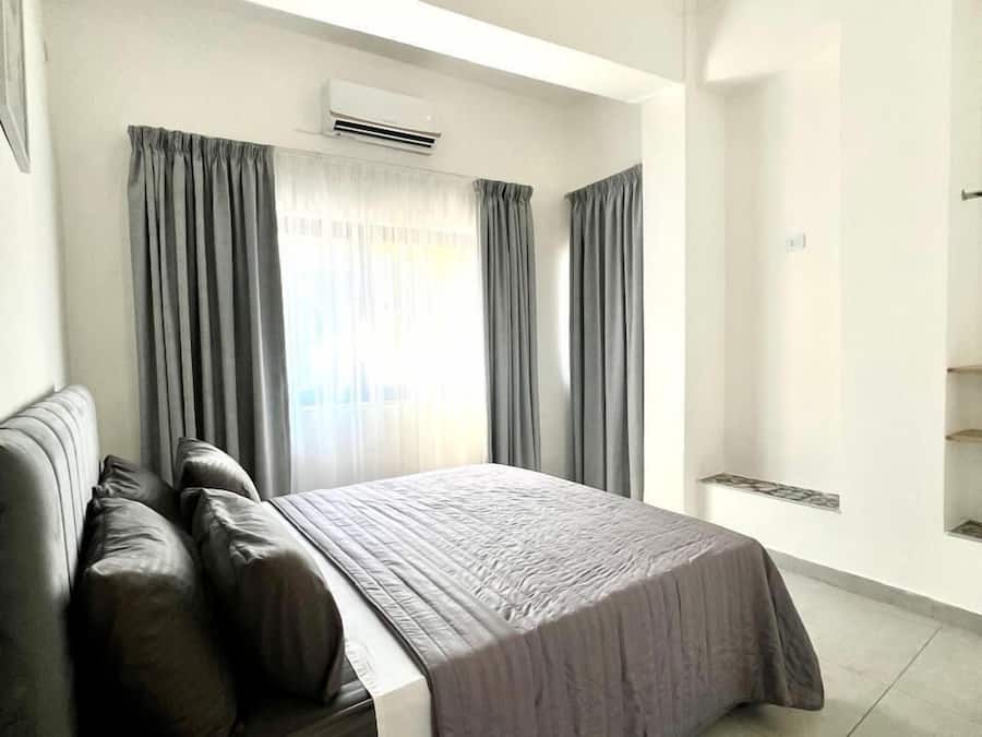 Twin Room with Ensuite