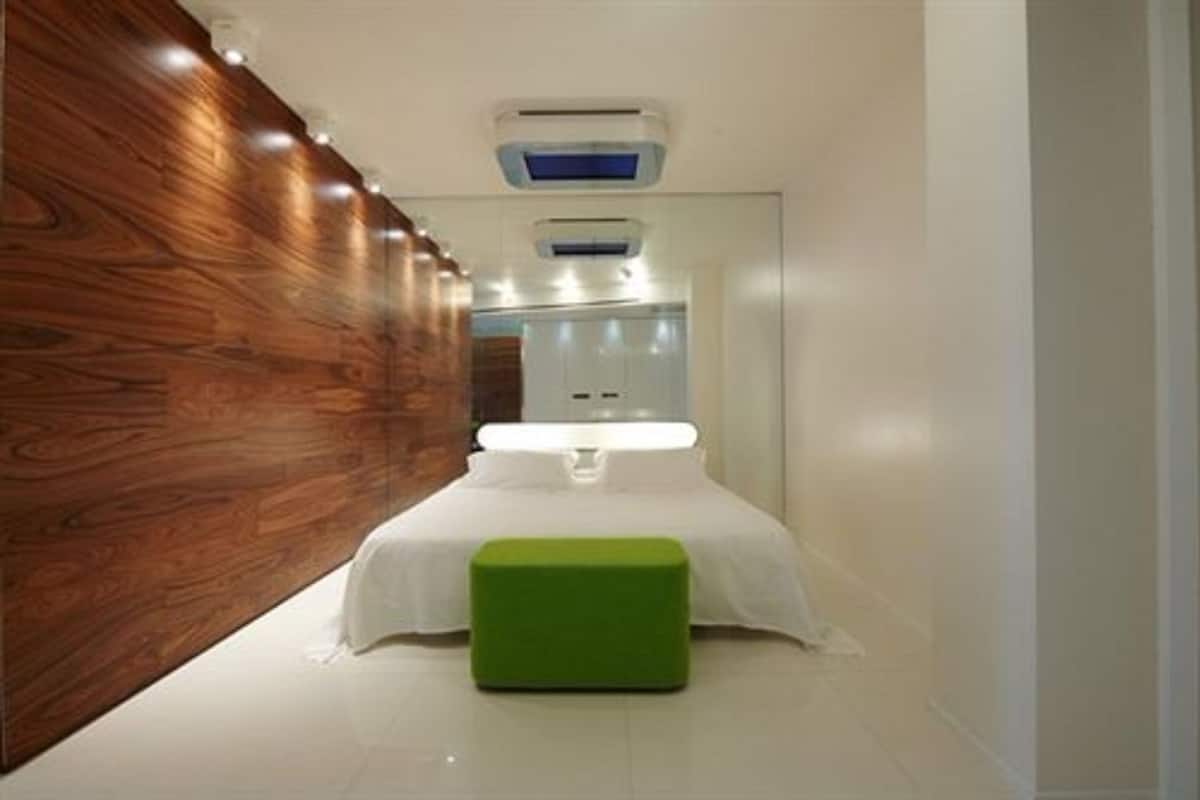 Minibar, caja de seguridad en la habitación y insonorización