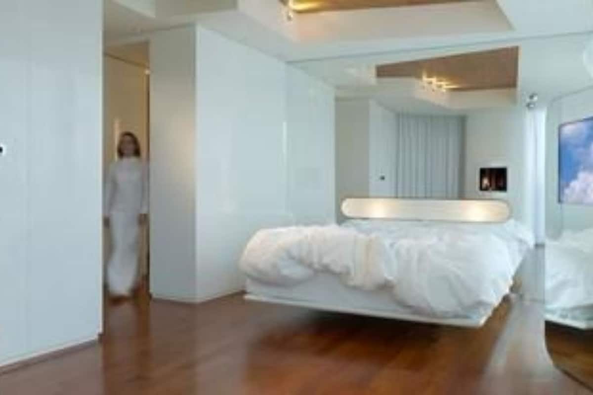 Minibar, in-room safe, soundproofing, iron/ironing board