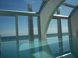 Turkish bath, body treatments, hydrotherapy, aromatherapy, body scrubs