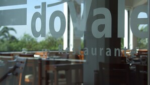 A restaurant sign with the name "Casa doVale" and the word "restaurant" visible. - Casa Do Vale Hotel (Évora)