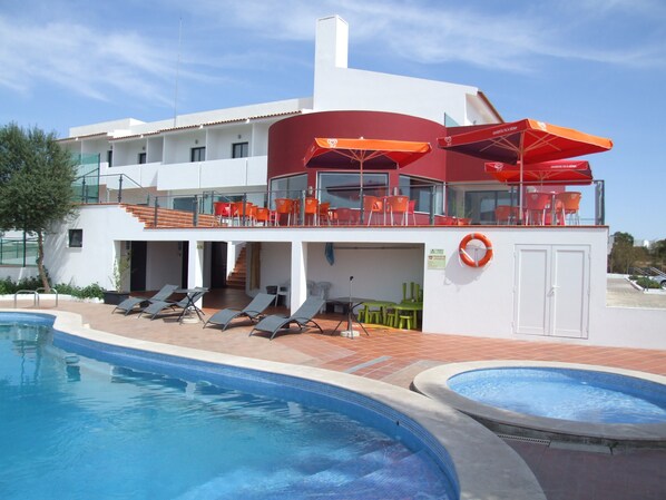 Outdoor pool, sun loungers