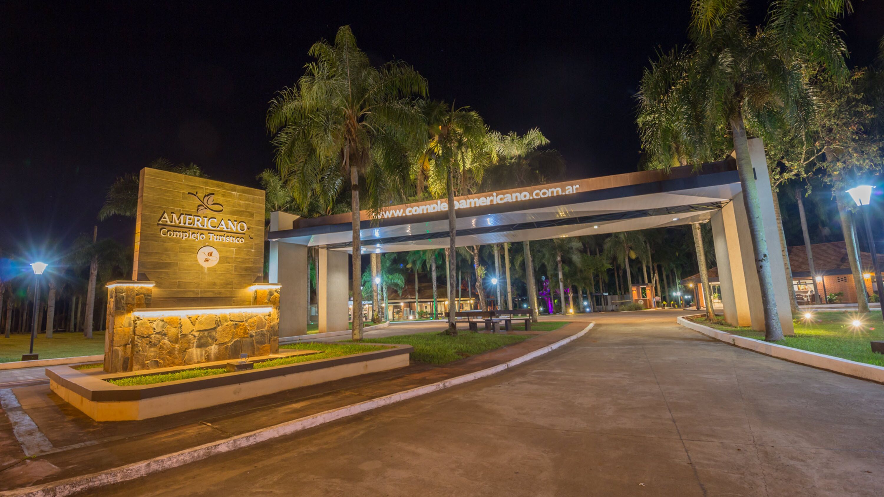 Foto - Complejo Americano