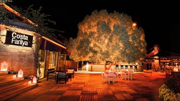 2 Restaurants, Frühstück, Mittagessen, Abendessen, mediterrane Küche